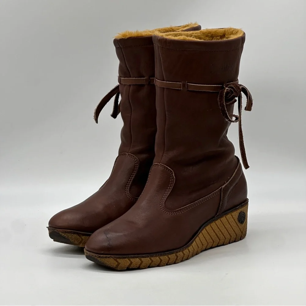 Vintage Bastien Husky Boots. Size 10